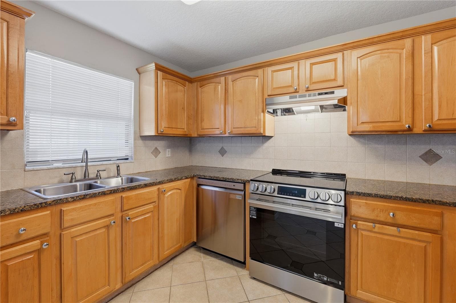 6150 Gulfport Boulevard S 208 photo 05