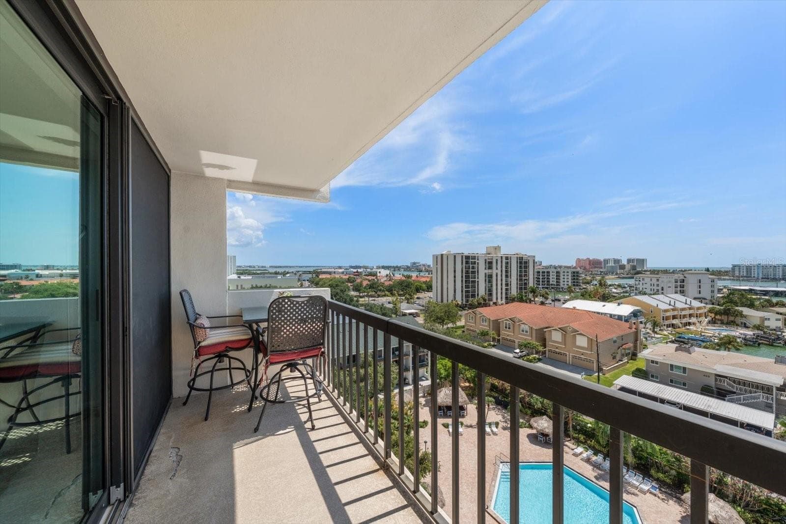 400 Island Way 904 photo 03
