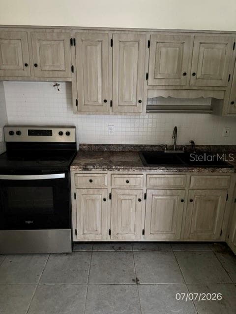 107 Woodlawn Road photo 06