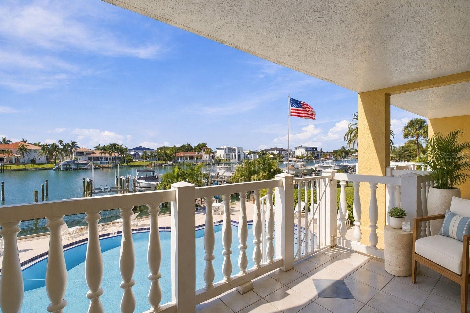 544 Pinellas Bayway S F8 photo 05