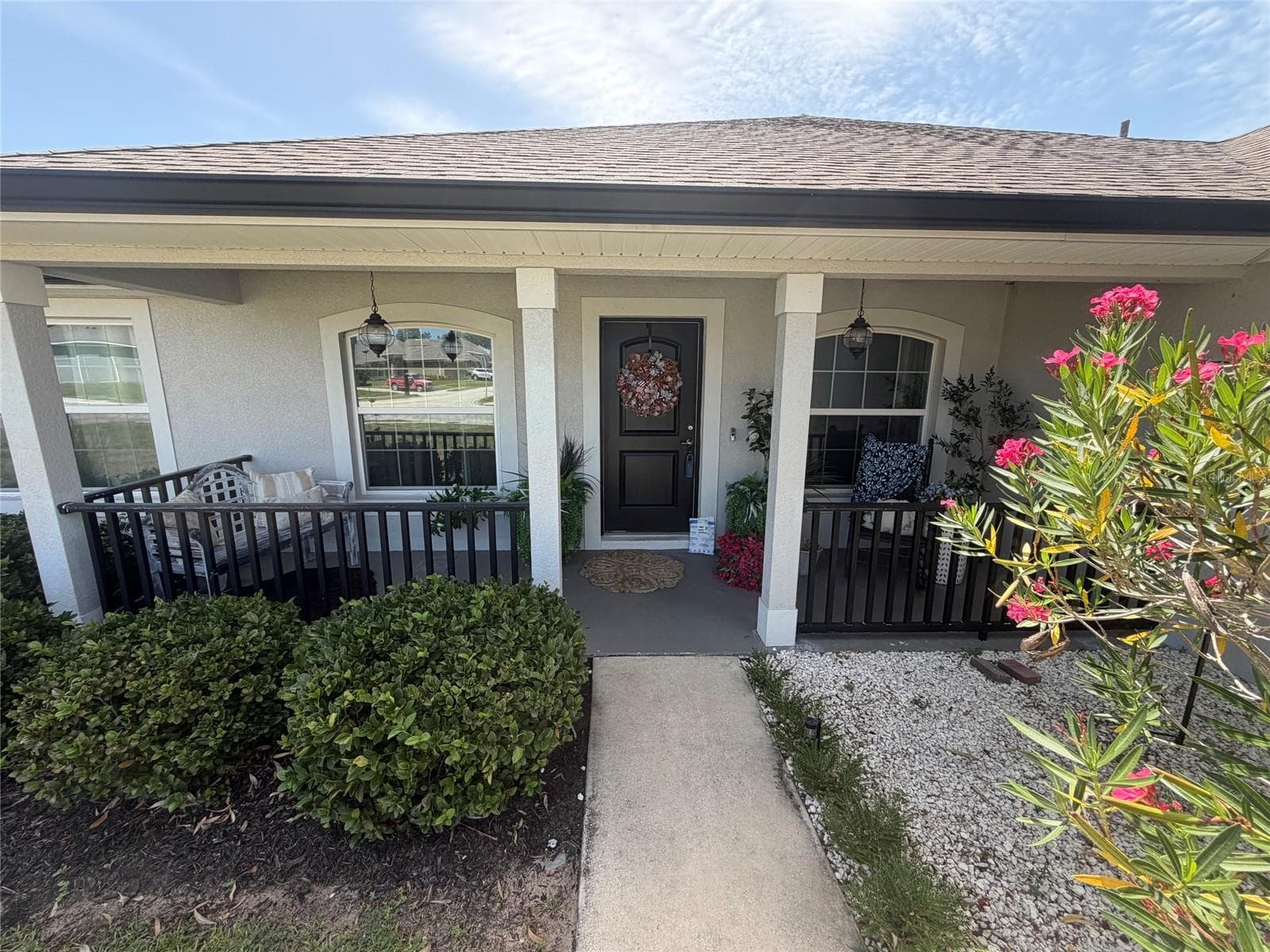 1514 Hamlin Street photo 02