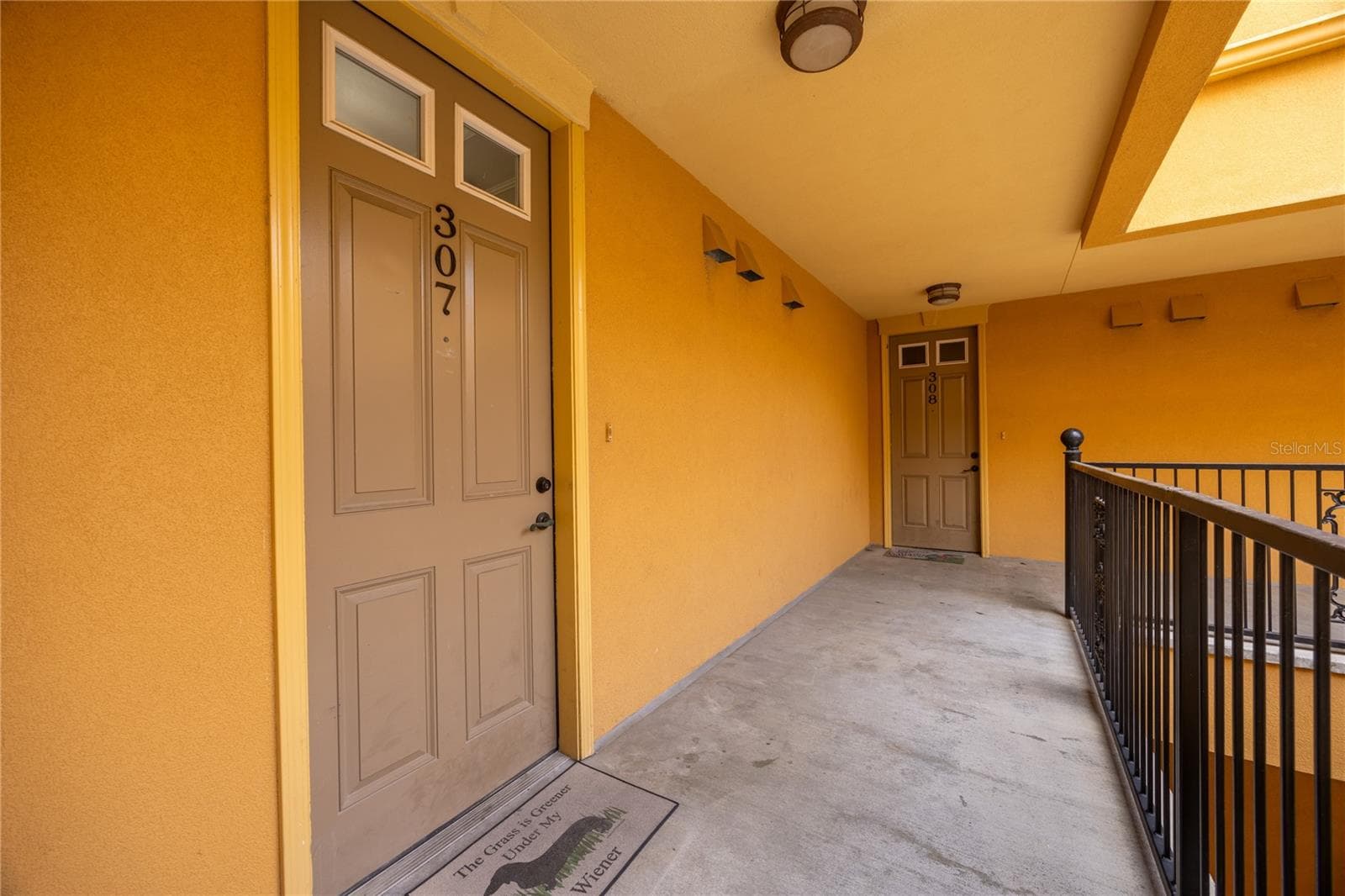 325 NW 14th Street 307