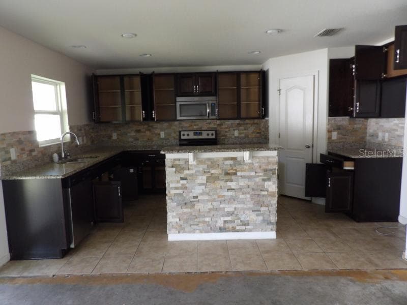 11301 Brighton Knoll Loop photo 03