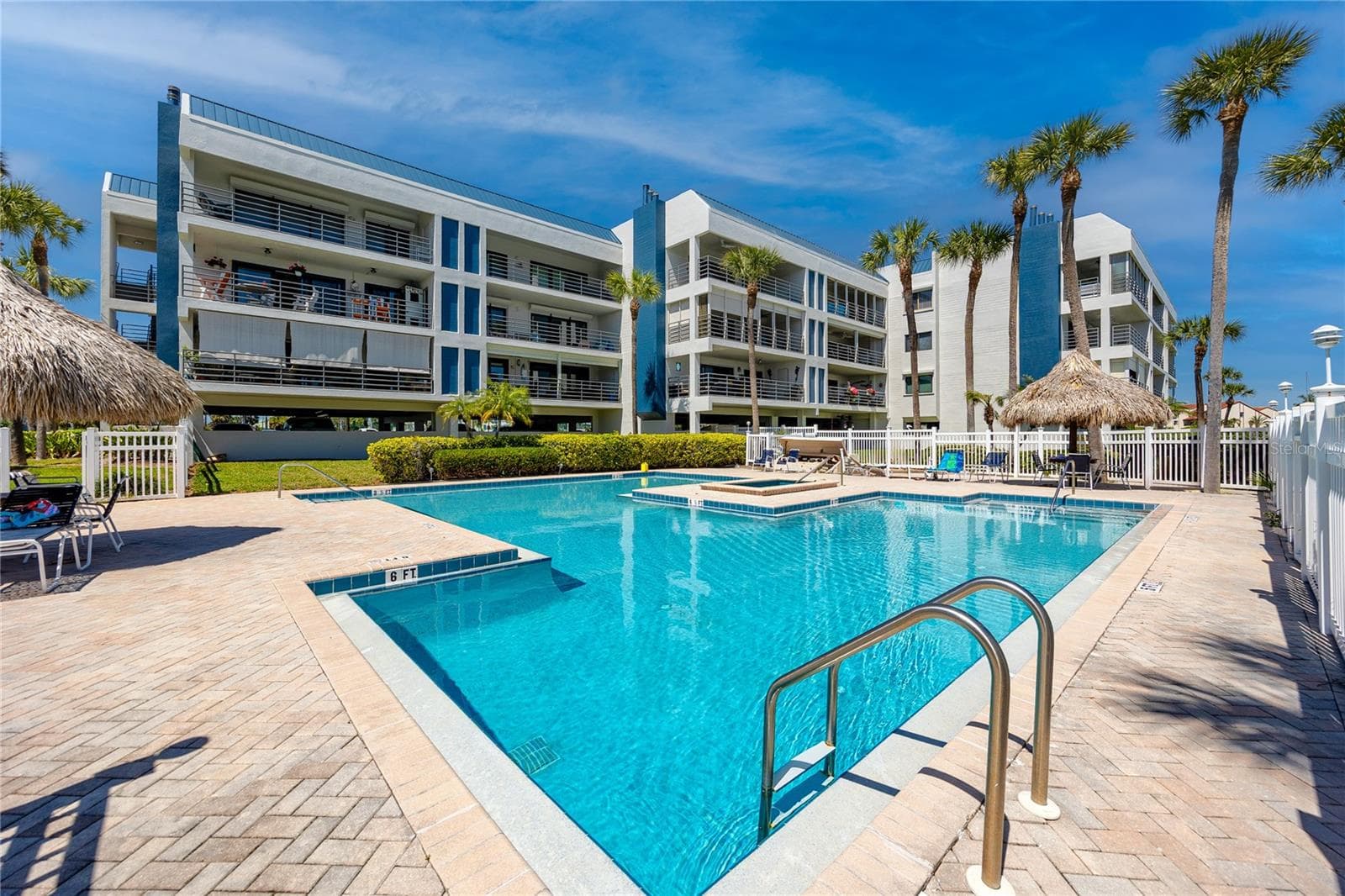 363 Pinellas Bayway S 48 photo 03