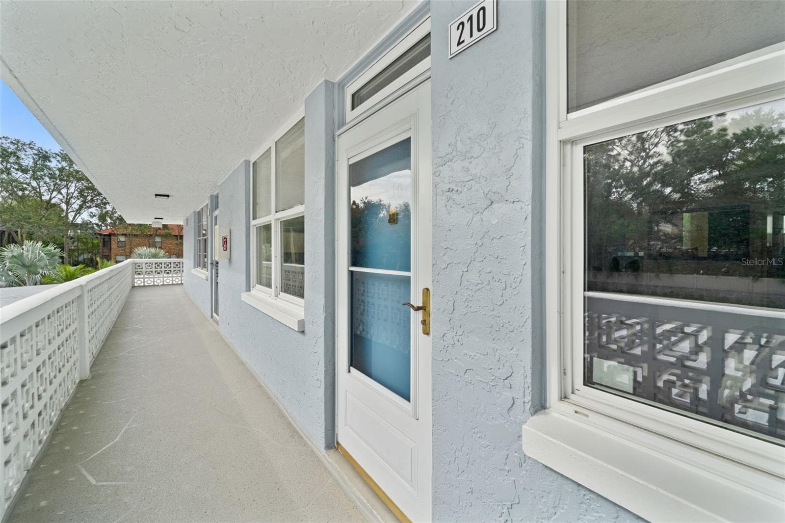 4720 Locust Street NE 210