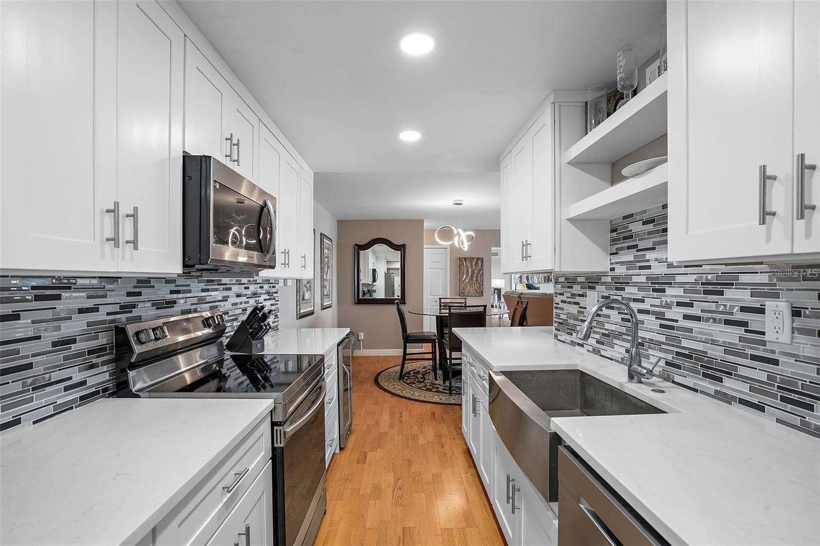 10355 Paradise Boulevard 1010-1011 photo 06