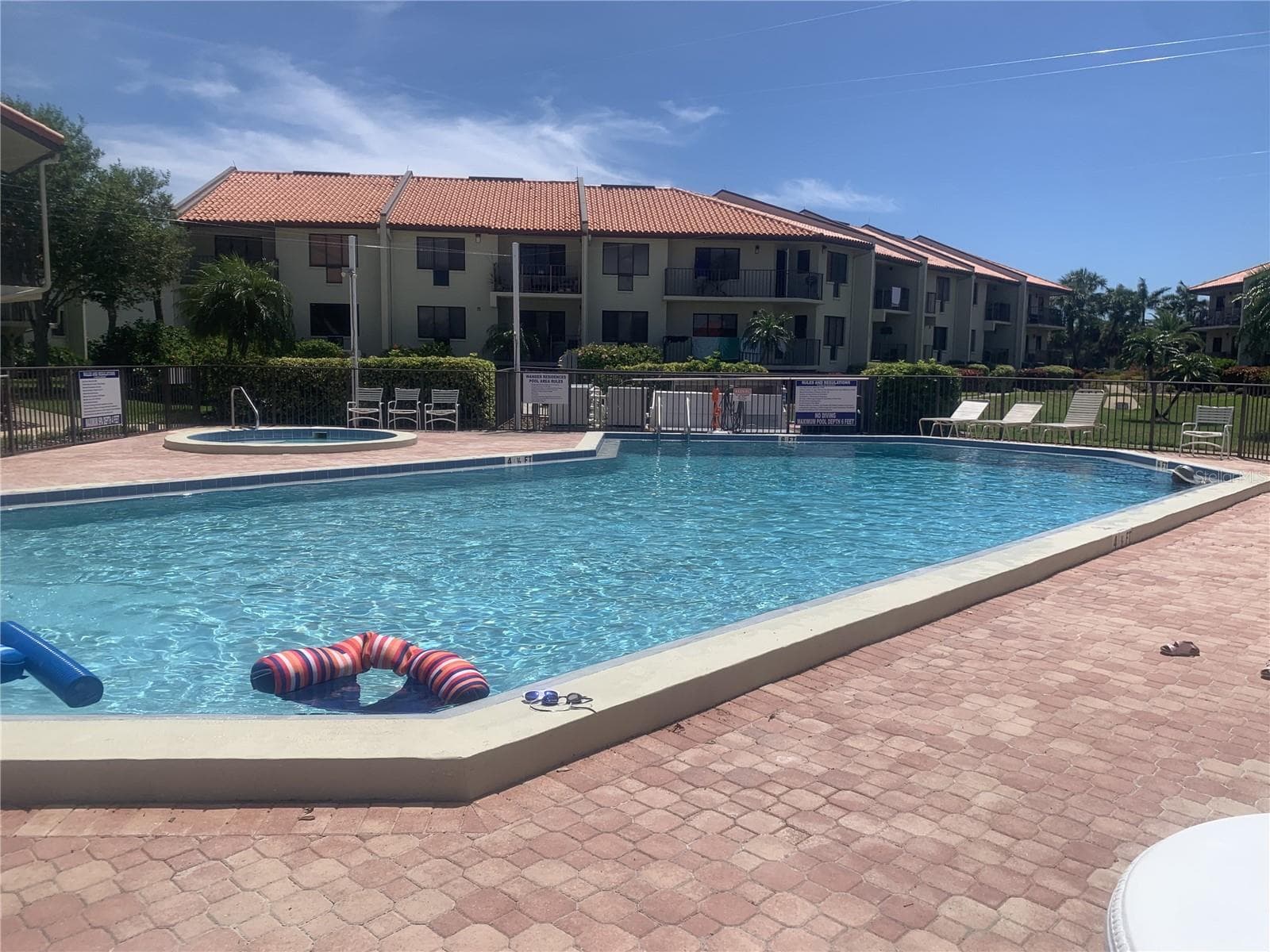 1515 Pinellas Bayway S 34 photo 04