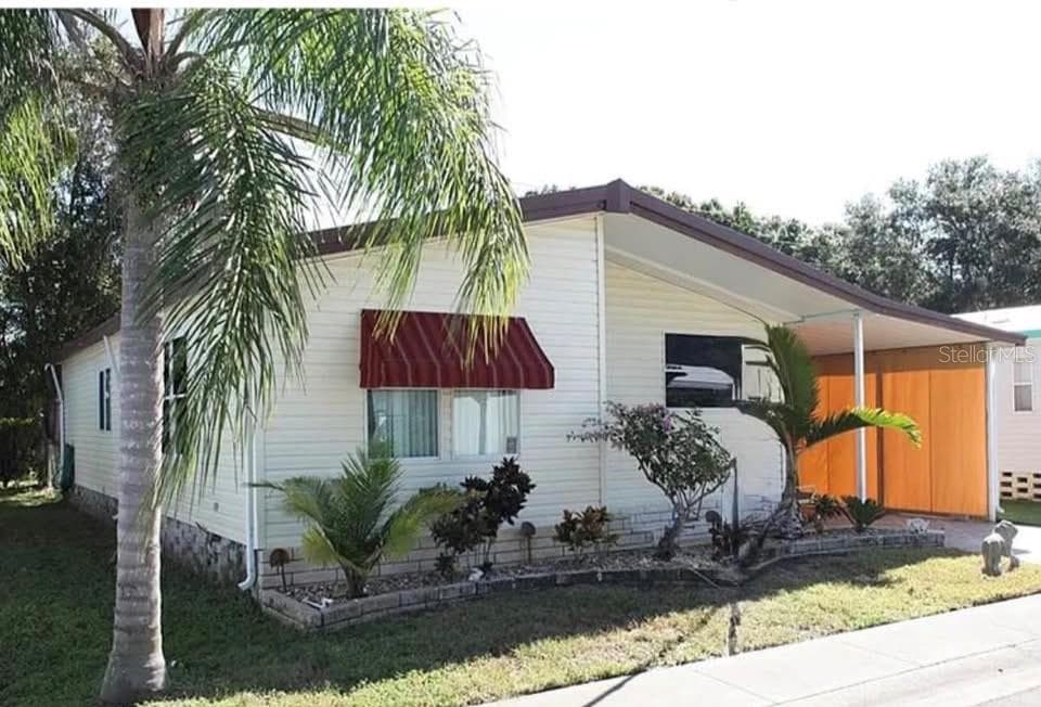 1001 Starkey Road 468 photo 03