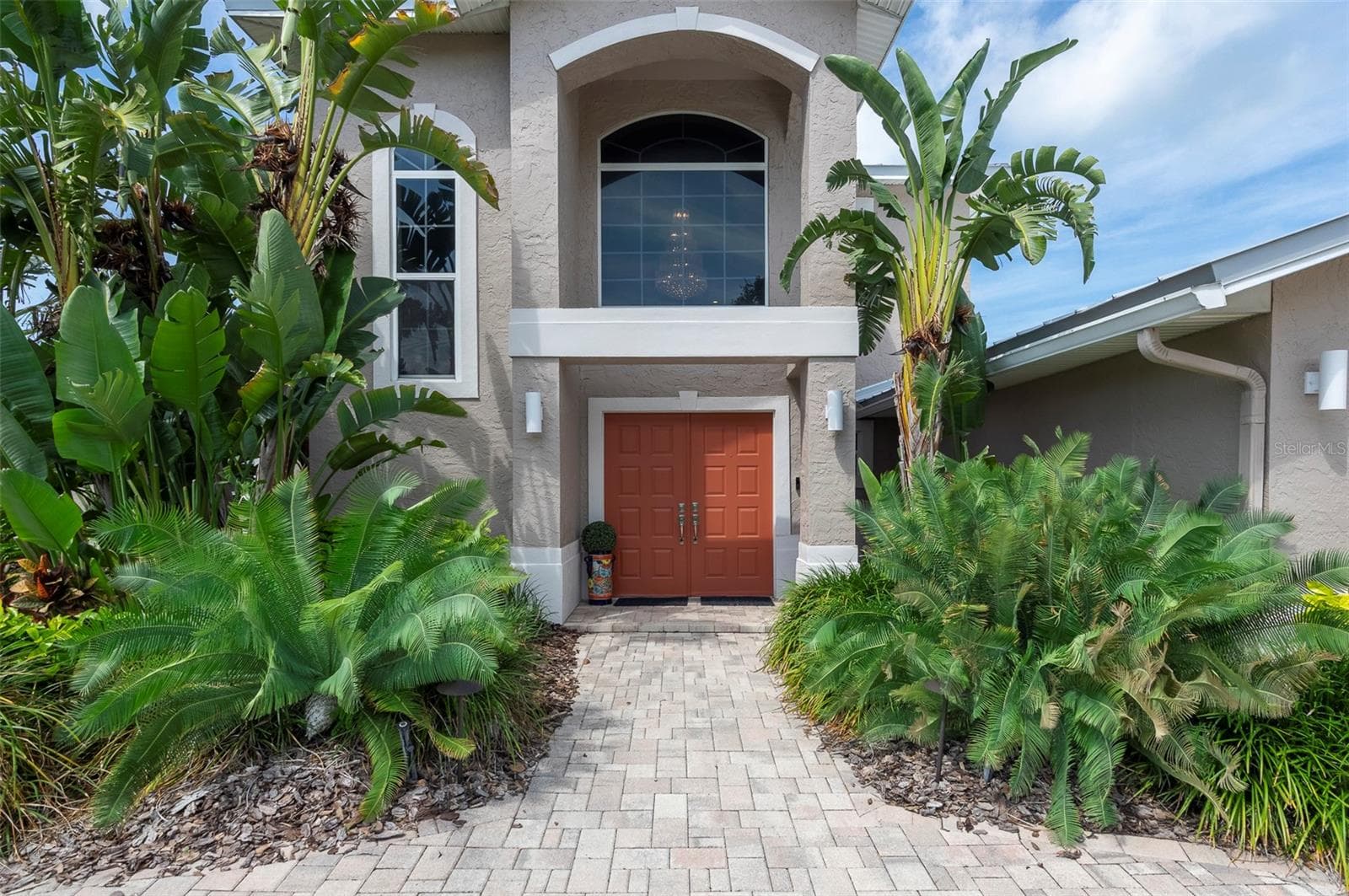 311 S Isle Drive photo 02