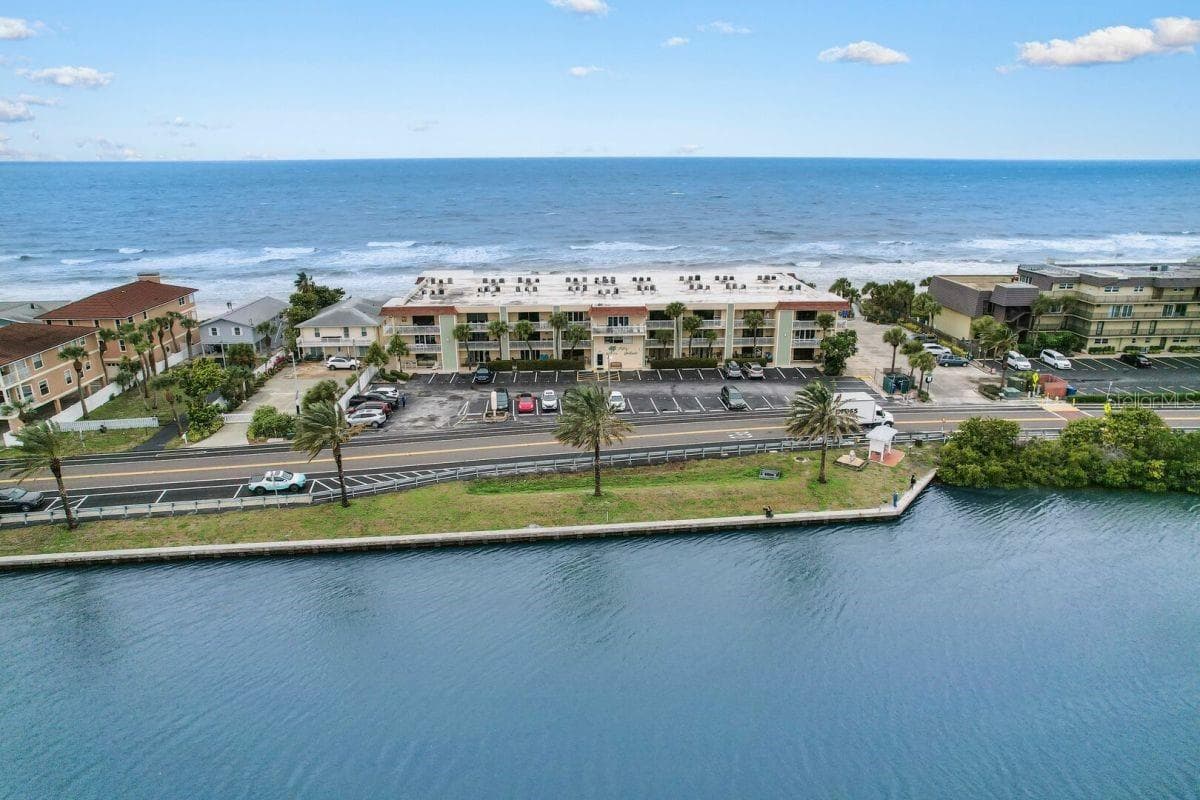 50 Gulf Boulevard 206 photo 02