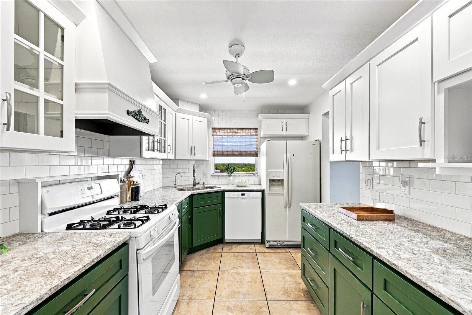 6020 Shore Boulevard S 1002 photo 06