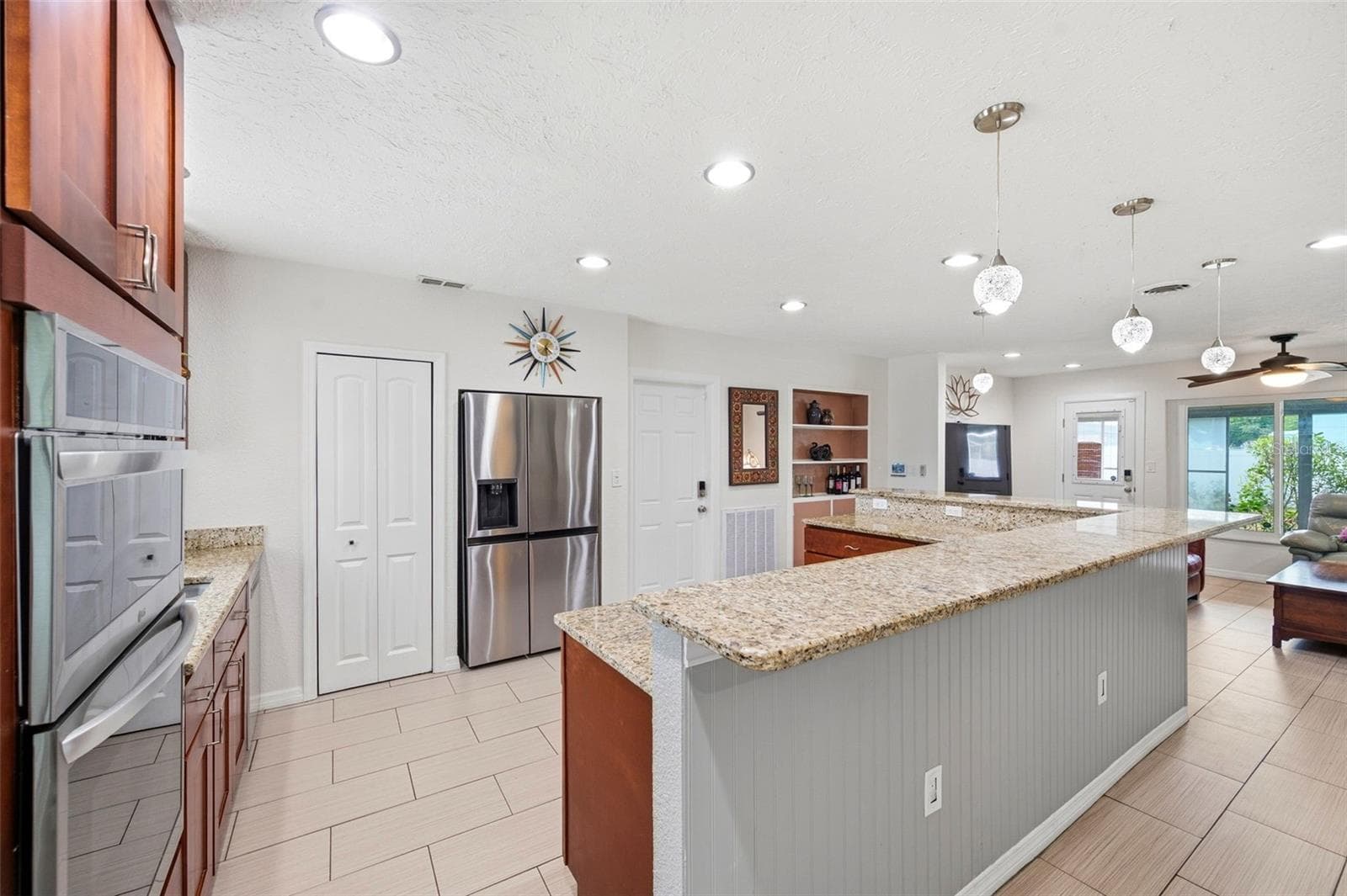 6765 3rd Avenue N photo 03