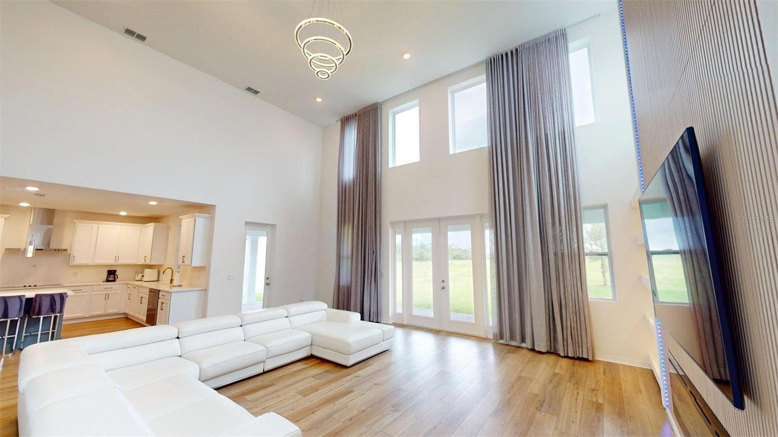17242 Lake Star Road photo 06