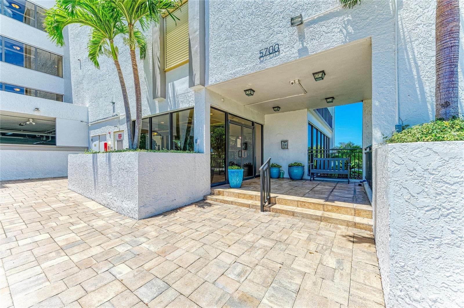 5700 Escondida Boulevard S 506 photo 04