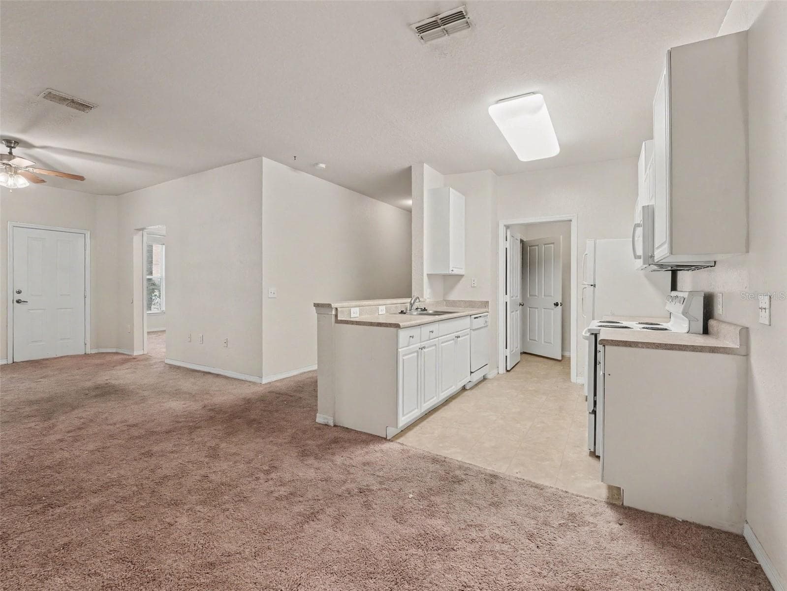 8003 Hemingway Circle 8003-8 photo 05