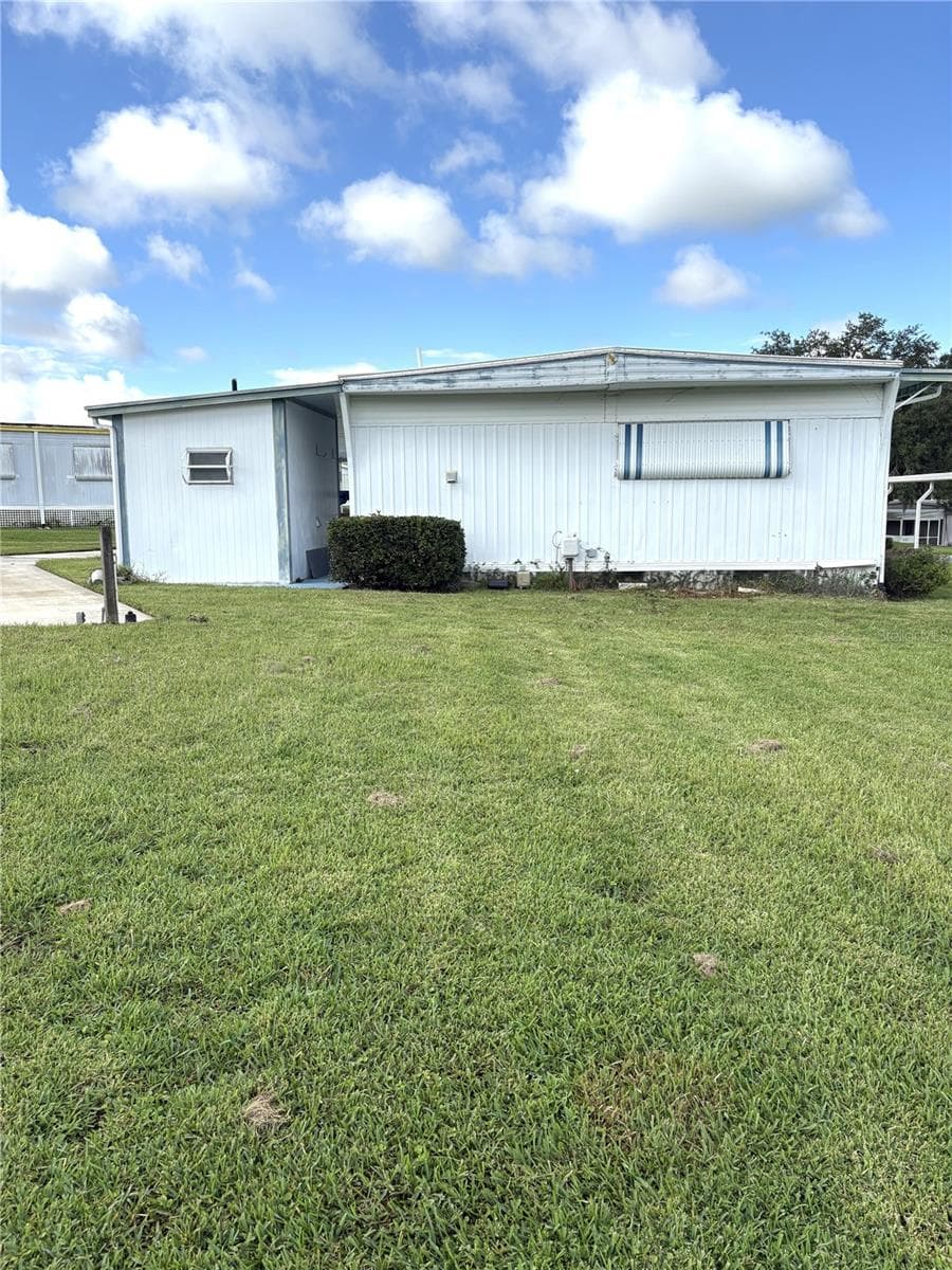 29129 Johnston Road 2626 photo 03