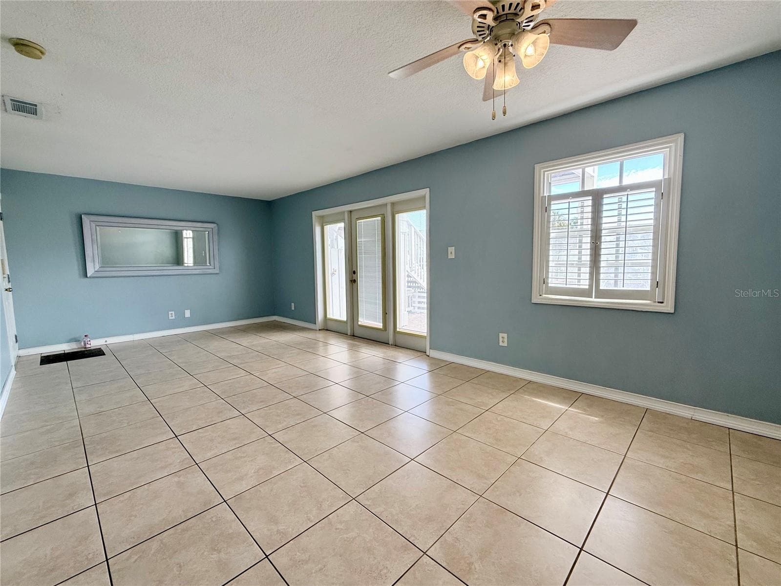 4784 Beach Drive SE B photo 07