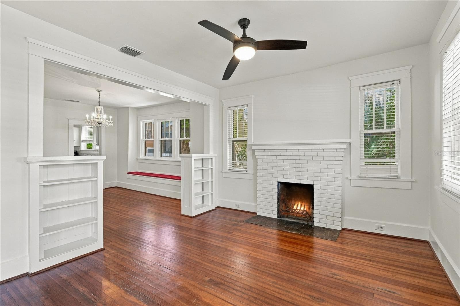 146 13th Avenue NE photo 03