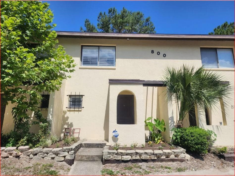 2735 SW 35th Place 804