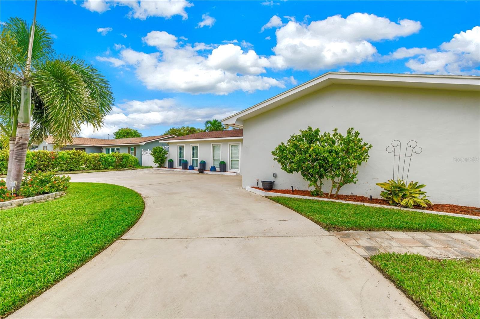 450 64th Avenue photo 06