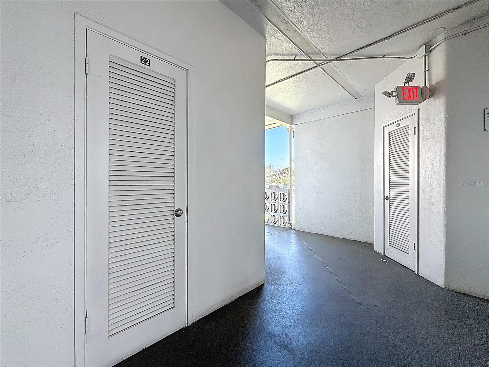 7050 Sunset Way 22 photo 05