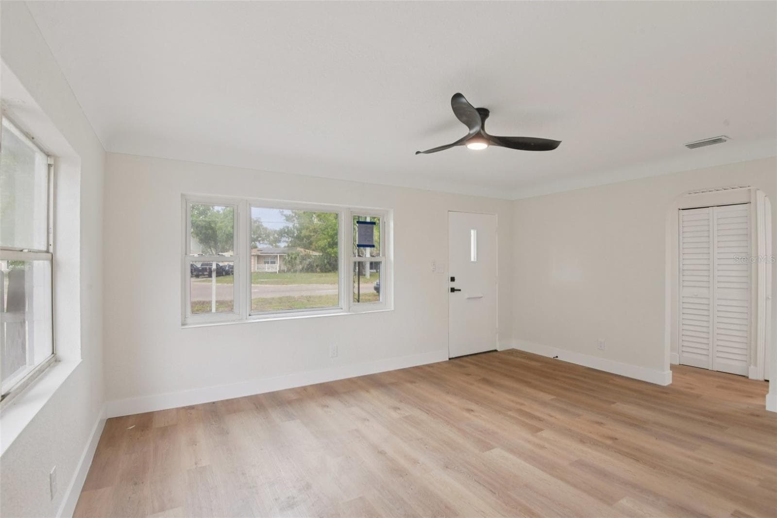 3468 9th Avenue N photo 04