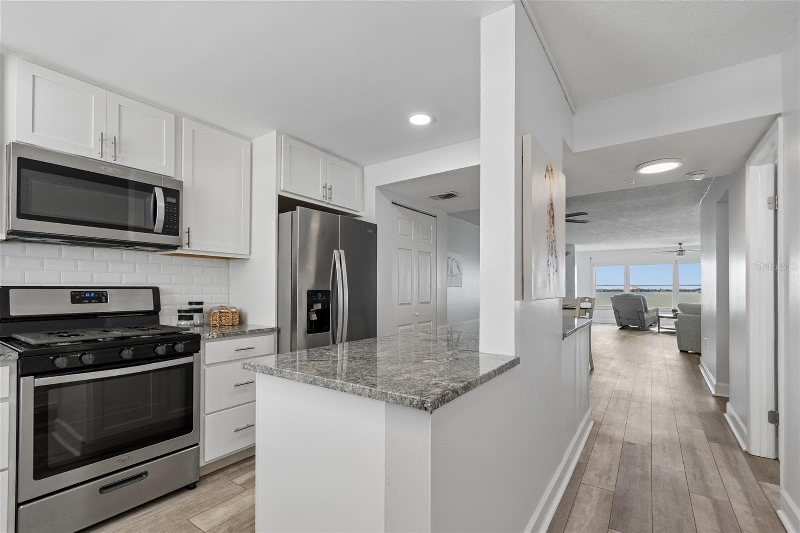 5980 Shore Boulevard S 909 photo 06