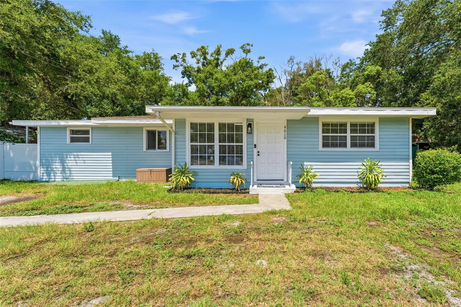 4610 71st Street N photo 03