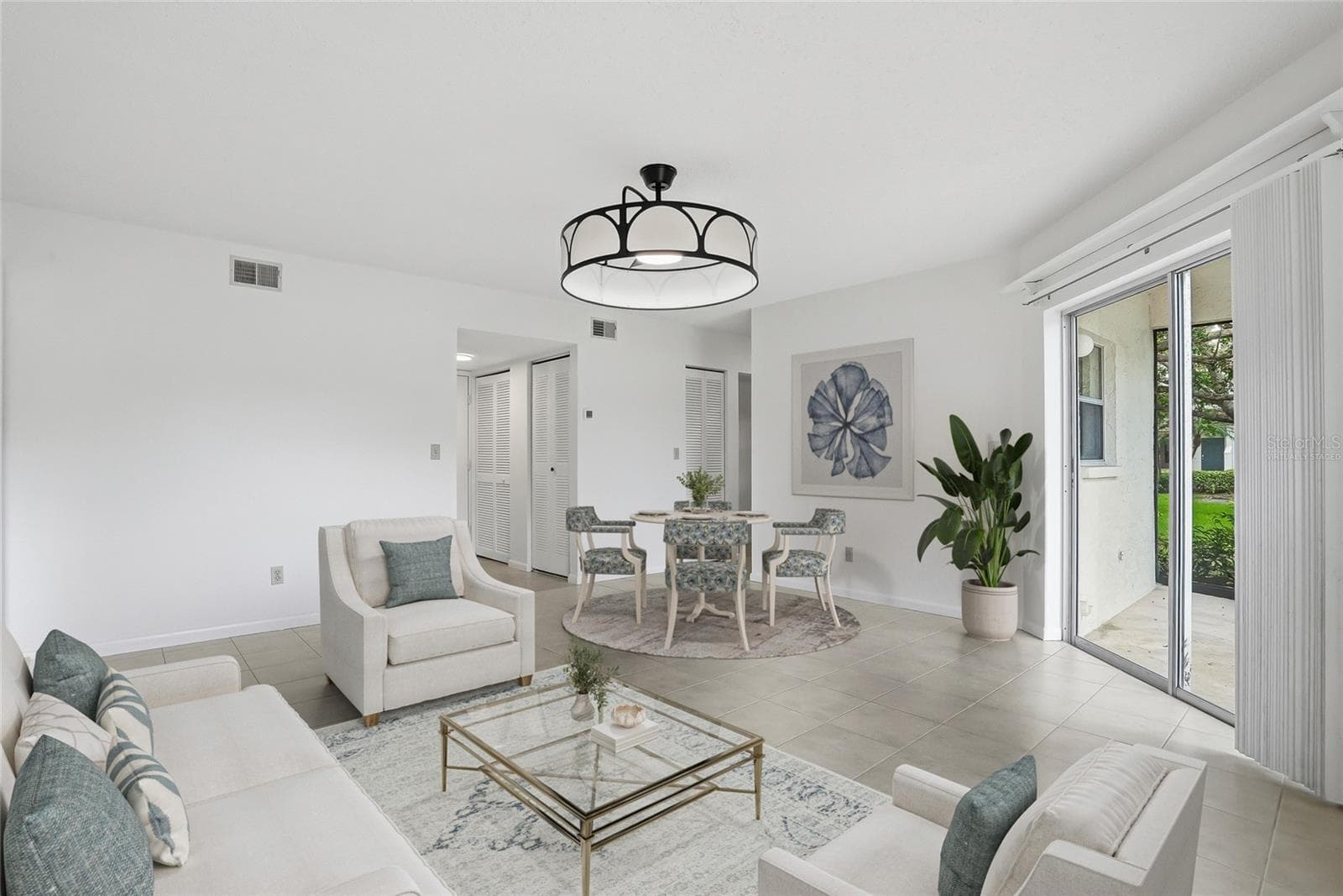 500 Santa Cruz Place NE D photo 07