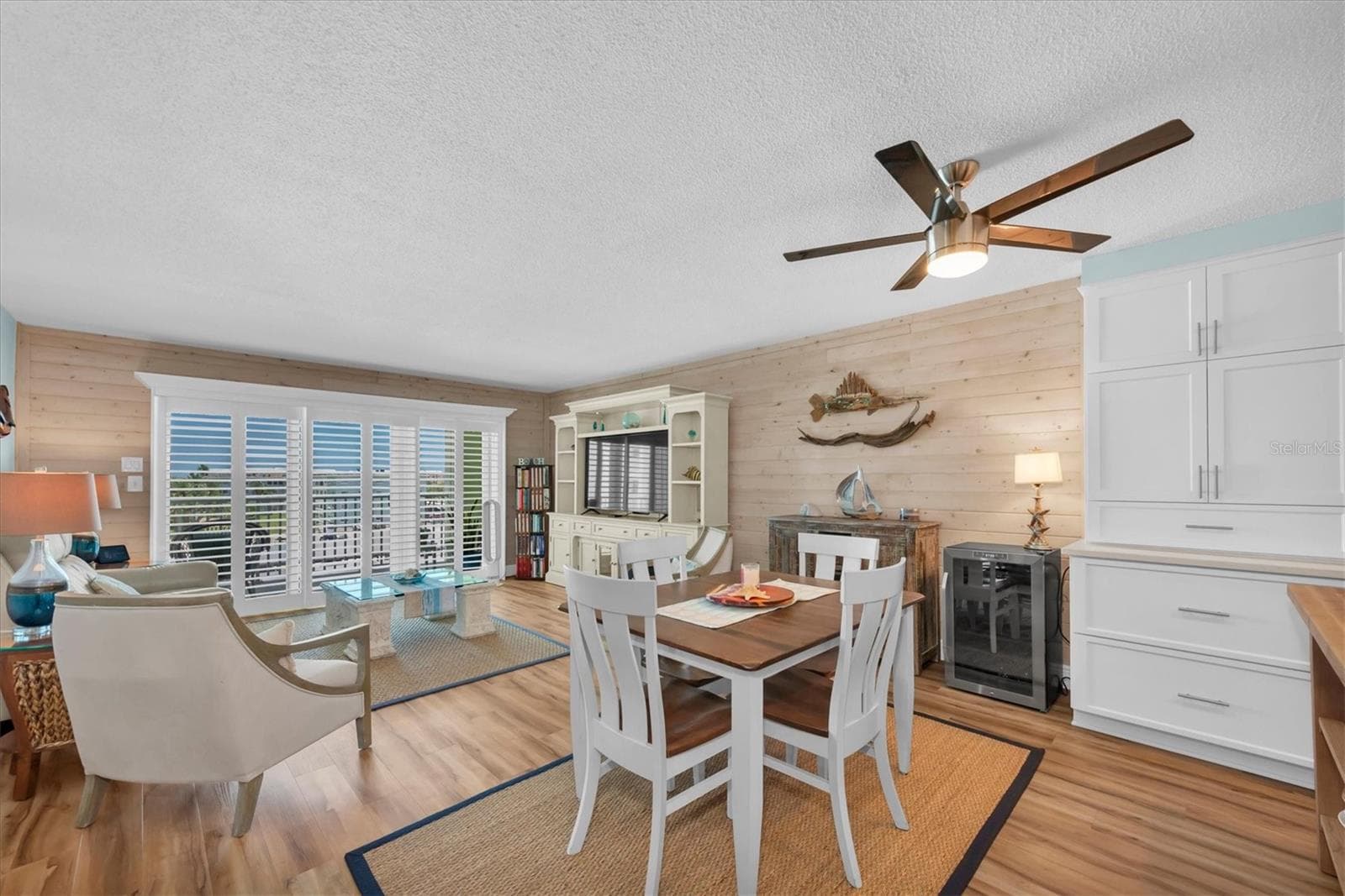 420 64th Avenue 402E photo 06