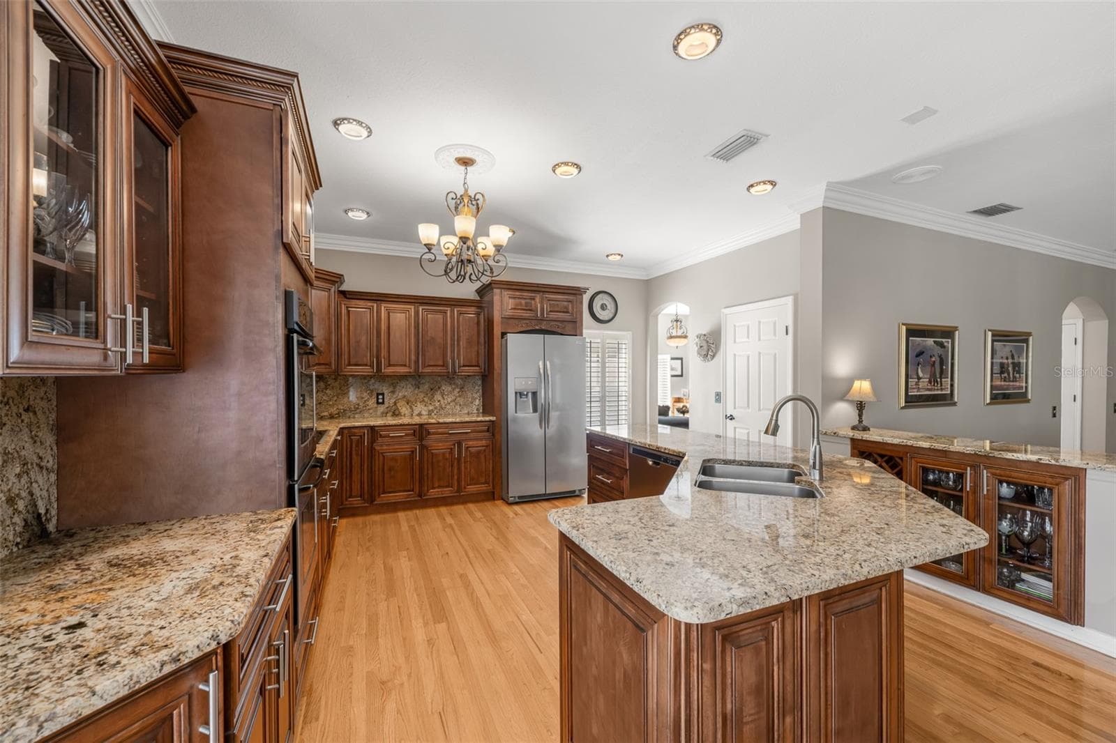 4535 W Beachway Drive photo 05