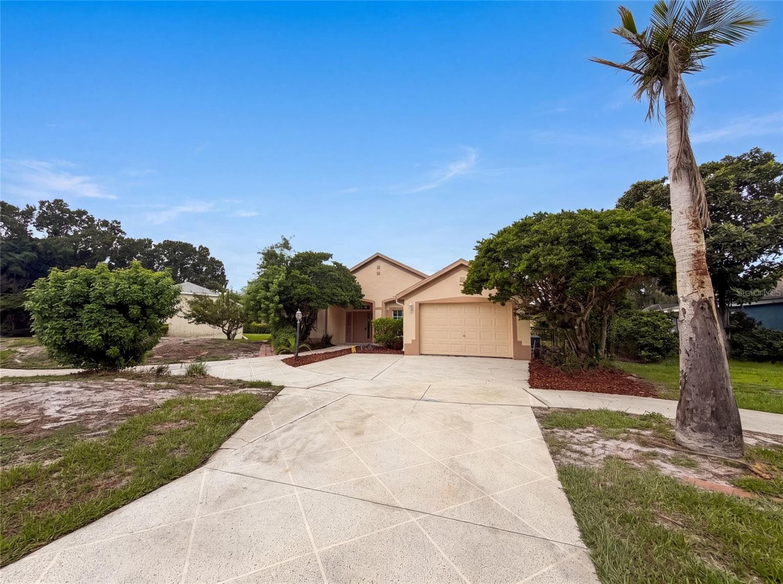 5217 Ponce De Leon Boulevard