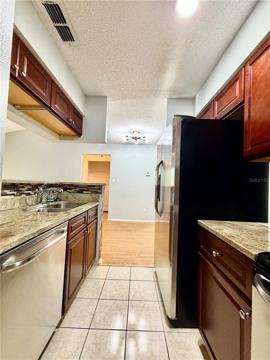 8643 Mallard Reserve Drive 202 photo 06