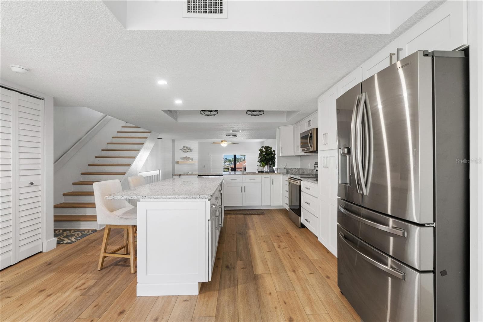 120 1st Street E 108 photo 06