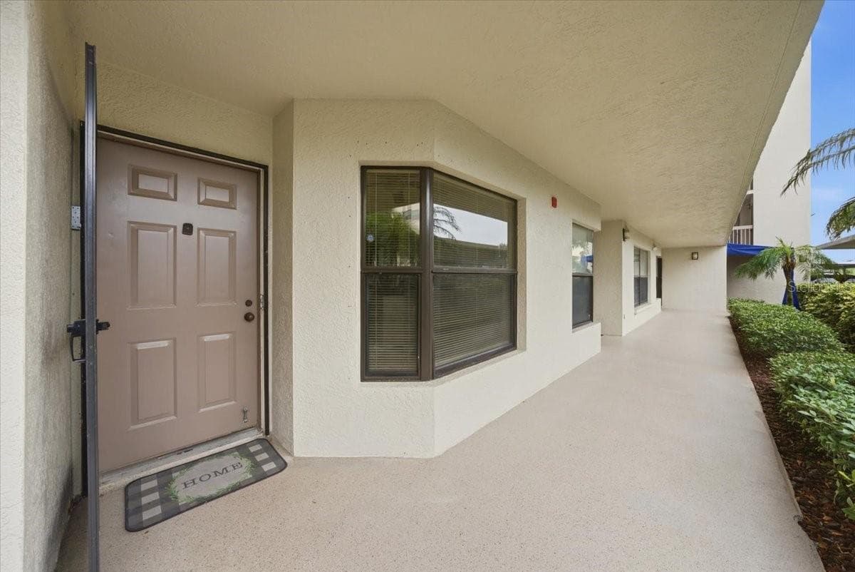 1332 Pasadena 102 photo 02
