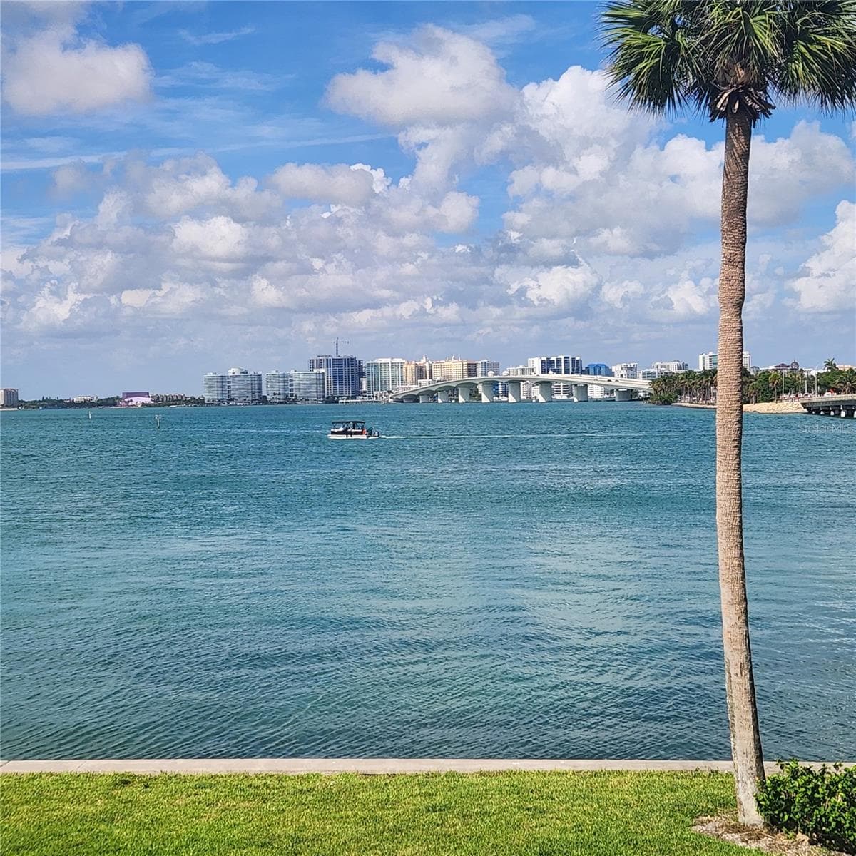 777 John Ringling Boulevard 24