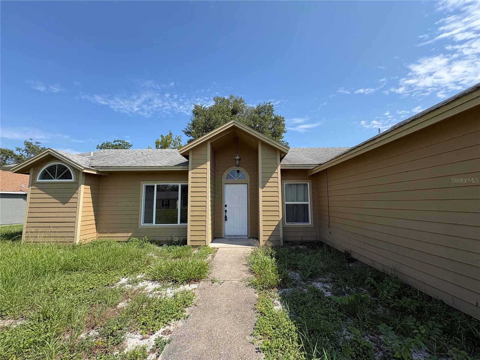 2302 Belen Drive photo 02