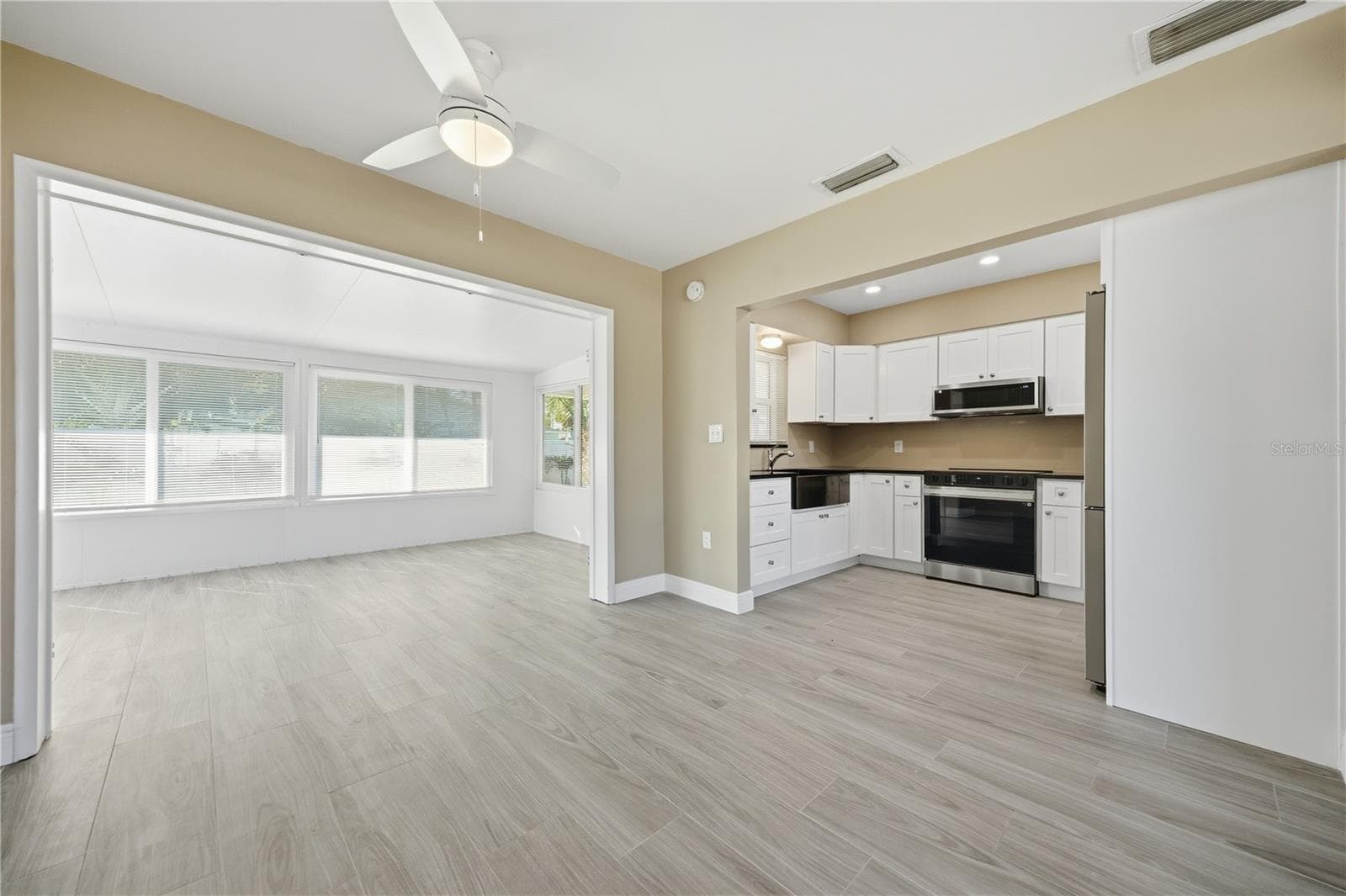 440 89th Avenue photo 07