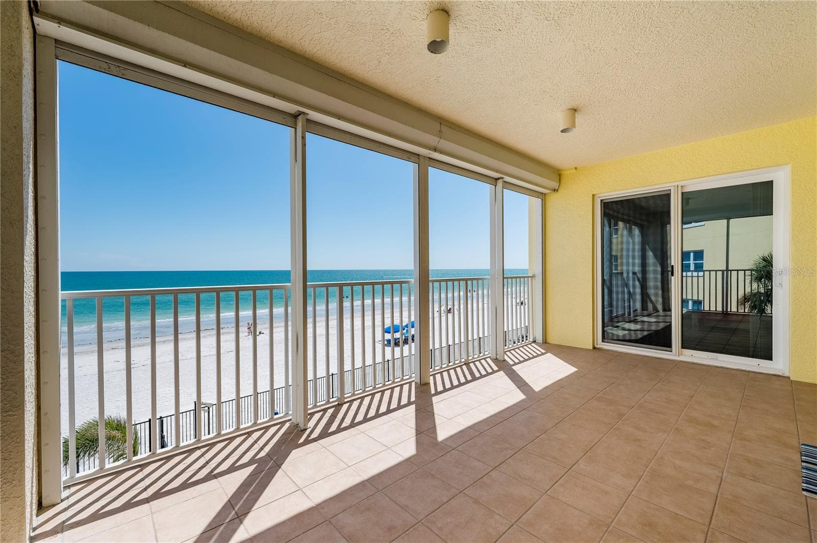 16750 Gulf Boulevard 311 photo 04