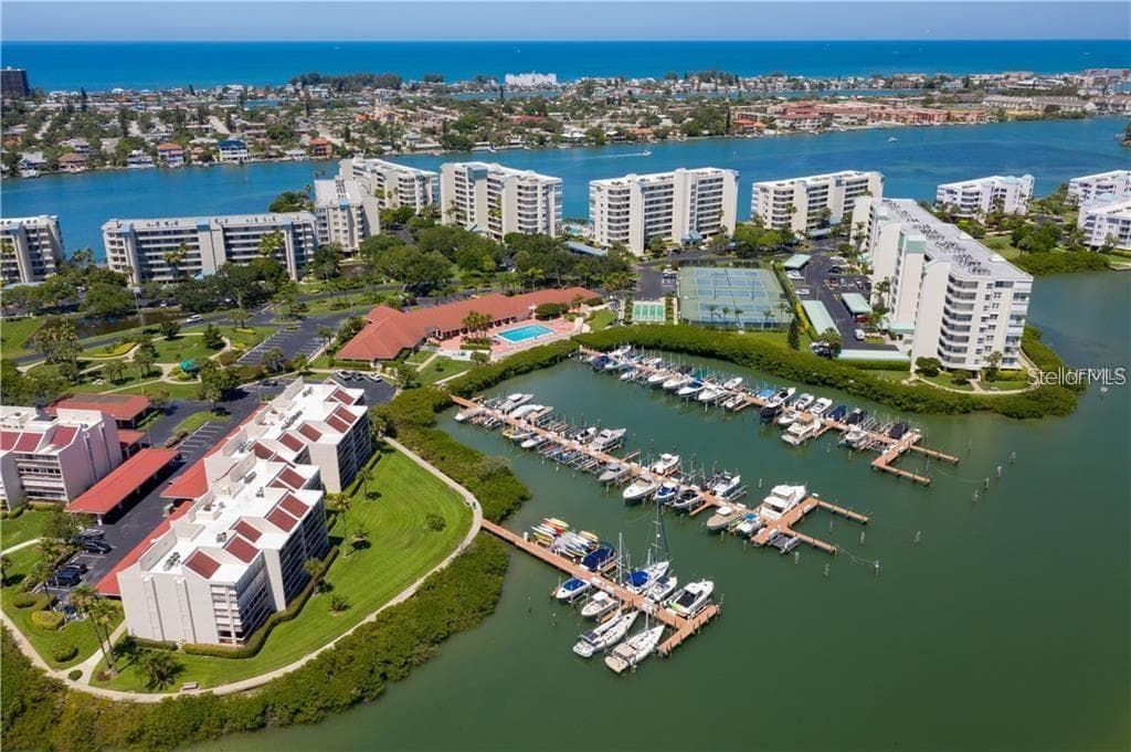 7932 Sailboat Key Boulevard S 101 photo 06