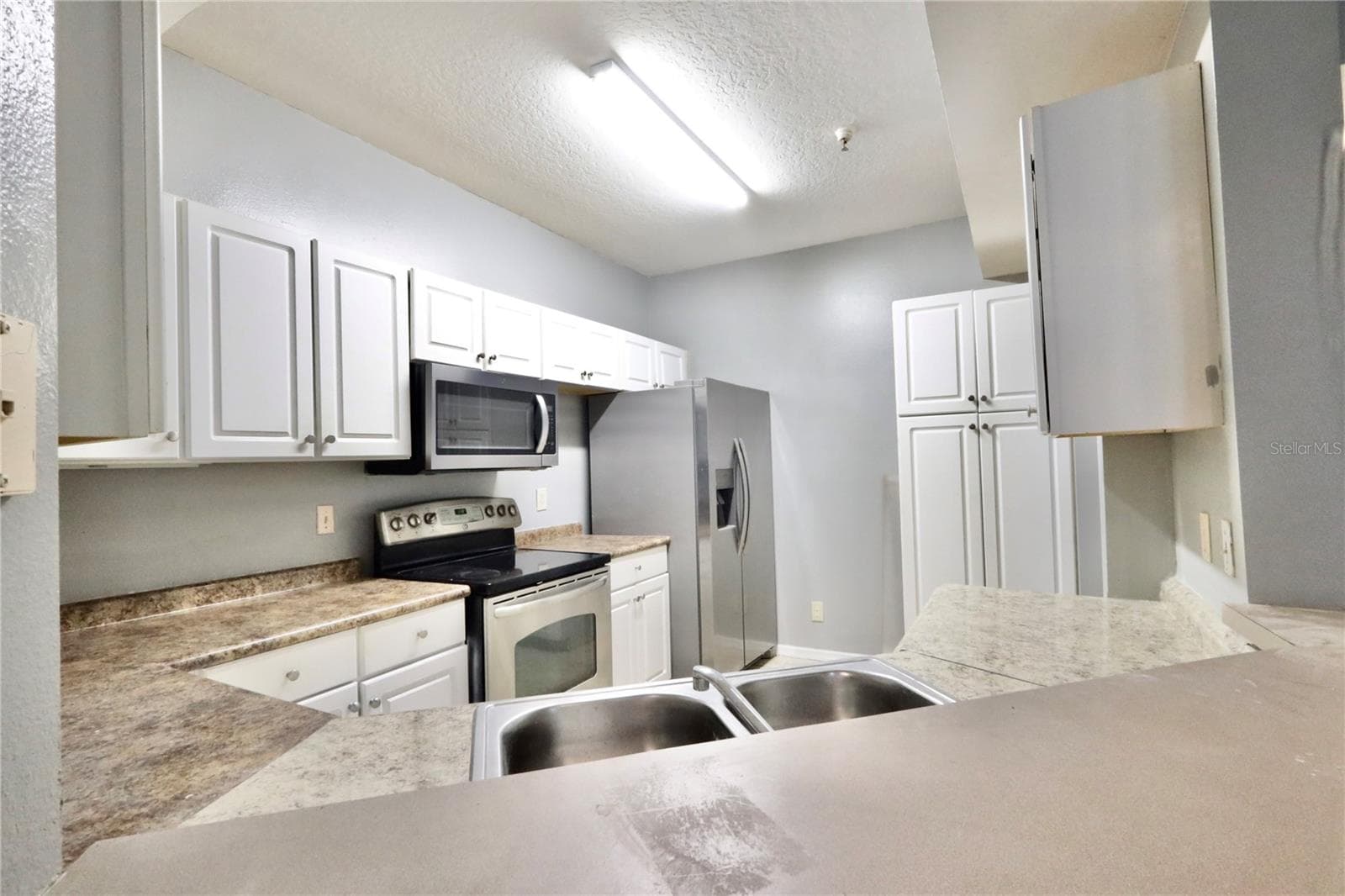 5578 Metrowest Boulevard 1-201 photo 04