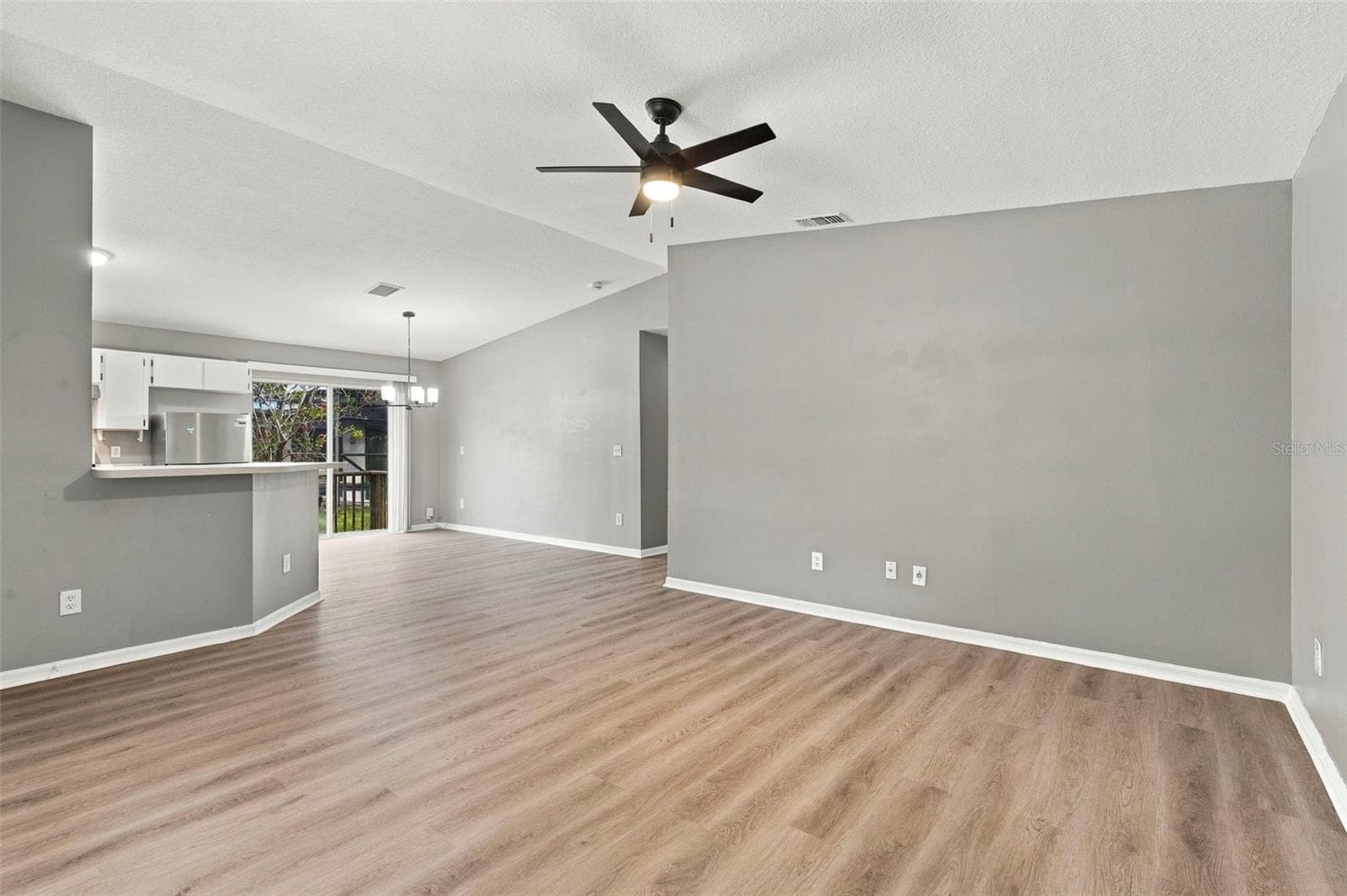6417 28th Street N photo 05