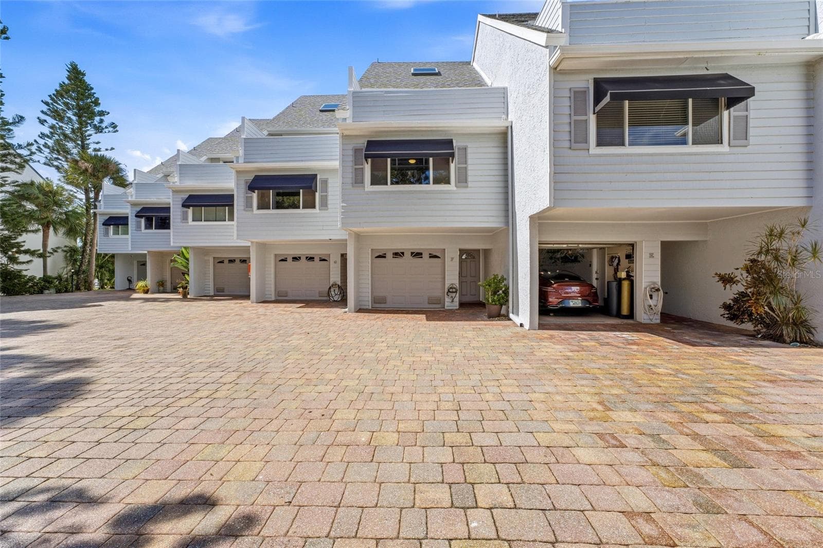 390 Pinellas Bayway S F photo 05