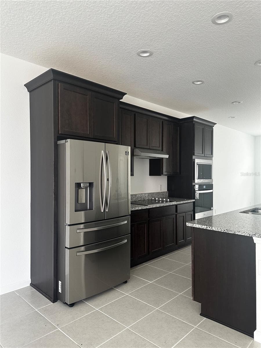 14099 Lochend Way photo 05