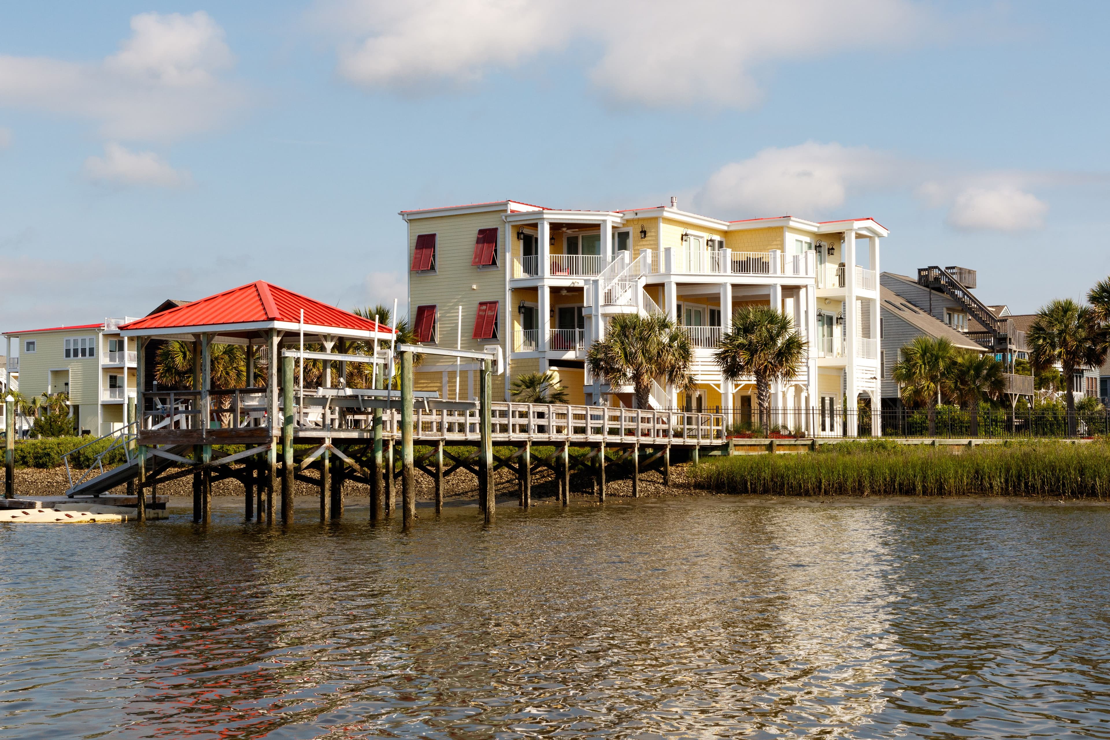 What Makes a Tampa Bay Home Truly Luxury?
